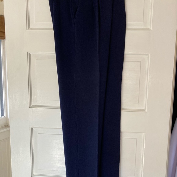 St. John navy pant suit. - Picture 4 of 6